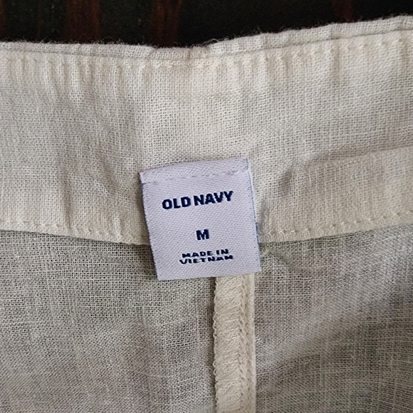 White Button-Up Women's Top - Picture 3 of 5